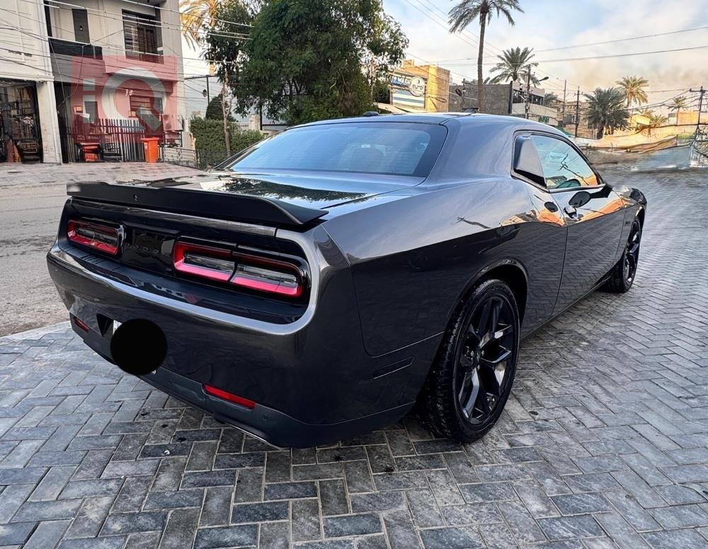 دۆج چالنجەر